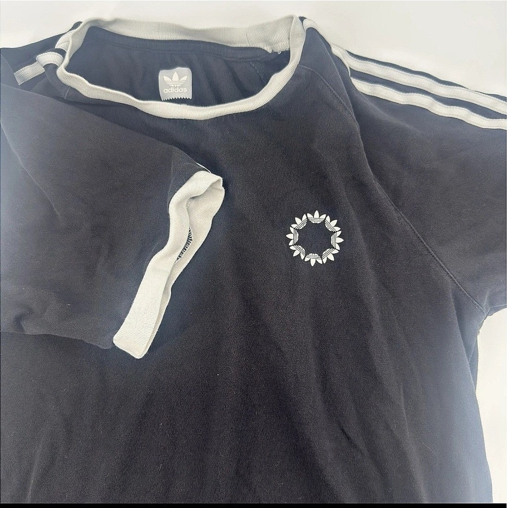 Adidas Skateboarding Ringer T-Shirt Mens Medium Black White Trefoil Logo 3 Strip